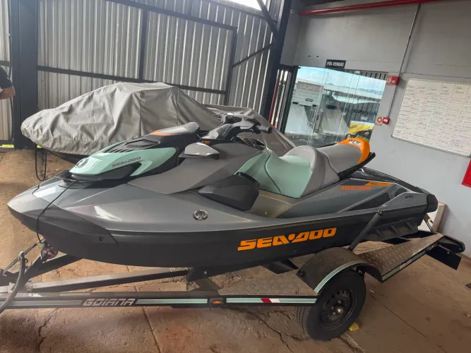 JET SKY GTI SE 170 2023 ESTASO DE ZERO U. DONO.
