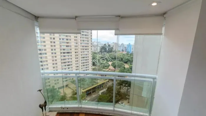 Apartamento à venda na Rua Caio Prado, Consolação, São Paulo