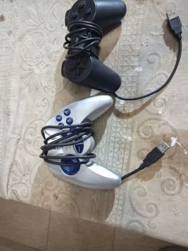 Controles de Vídeo Game - Diversos Modelos 2 unidades 