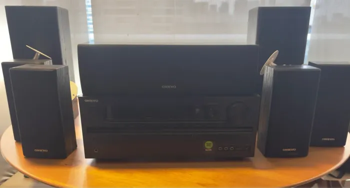 Home Theater 7.1 Imersivo 4K - Onkyo TX-NR626