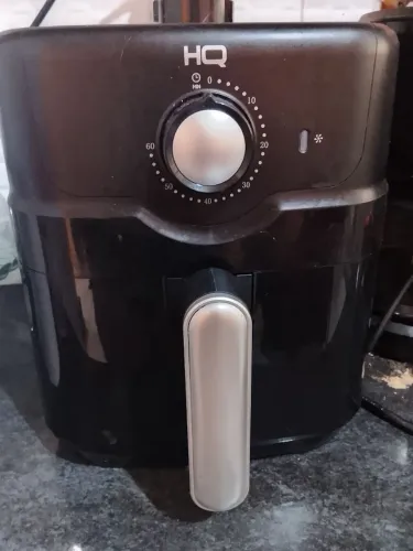 Vendo air fryer (150$) e microondas(200$) 