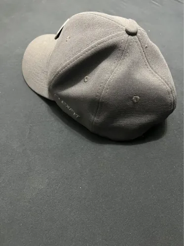 Boné MCD Flexfit Cinza