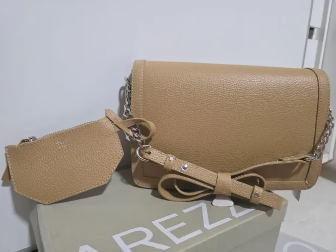 Bolsa arezzo tiracolo nude