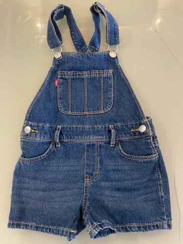 Macacão jeans Levi?s 2 anos ( 1 a 2 anos) 