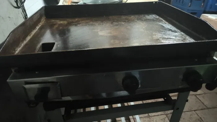 Chapa a gás profissional Marca Venâncio