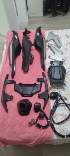Peças Adv 150. Preços na descrição.