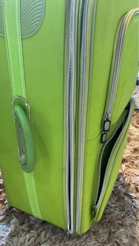 Mala muito grande  com extensor   