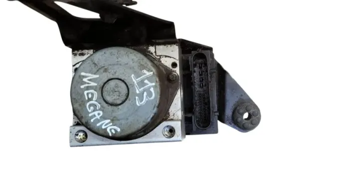 Módulo Renault Megane 2.0 0265232067 N113 (usado)