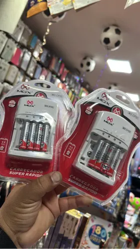 Pilhas e baterias Mox Recarregáveis 