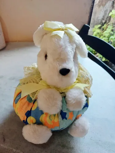 Coelho de pelúcia vintage