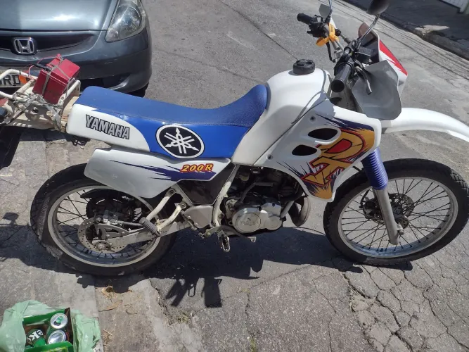 DT 200r 1996 vendendo para Atualizar Coleção 