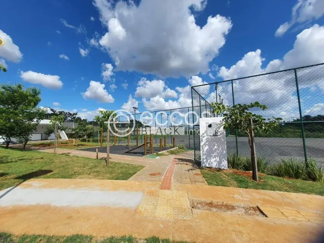 Terreno em condomínio à venda, Laranjeiras - Uberlândia/MG