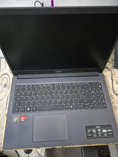 Notebook acer aspire 3, ryzen 3, 1T de HD e 8Gb de Ram