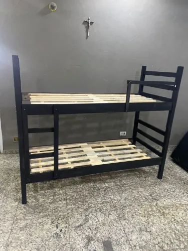 Beliche preta de madeira maciça eucalipto rústico 