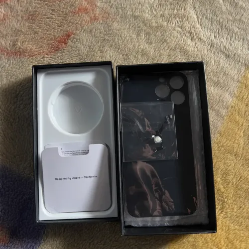 Traseira original e carcaça do iPhone 13 Pro Max