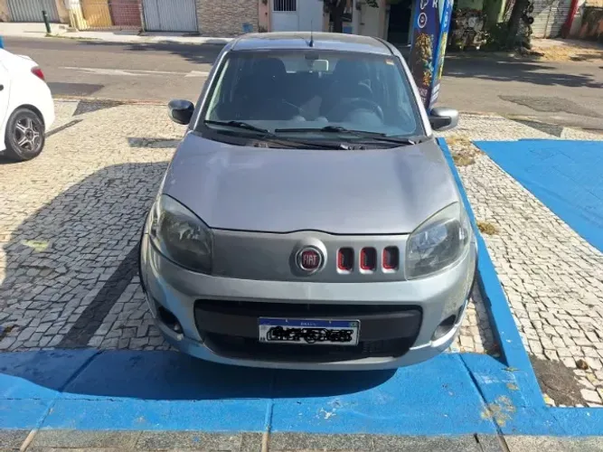 Fiat Uno Sporting 1.4 EVO Fire Flex 8V 4P 2013