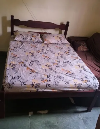 Cama casal madeira