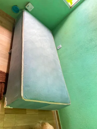 Cama box solteira semi nova retirada canaranas