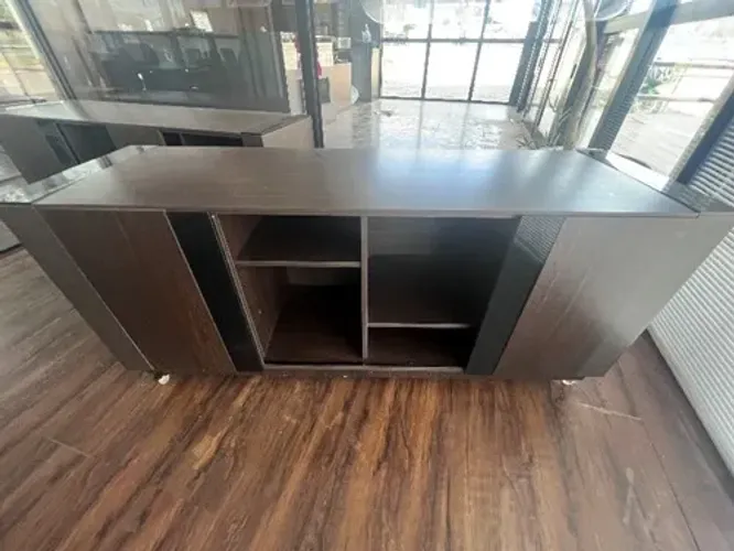 Armário estilo Rack para escritório ou casa