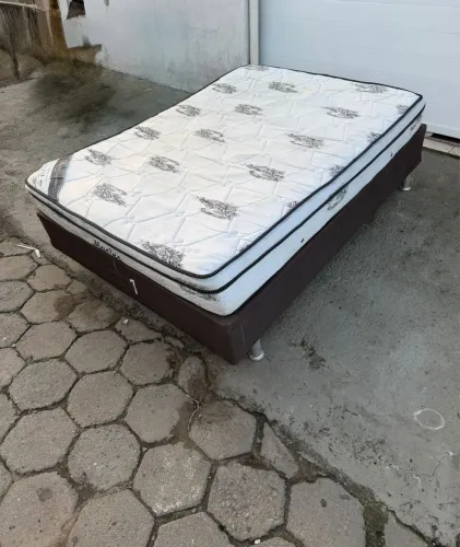 Cama box casal