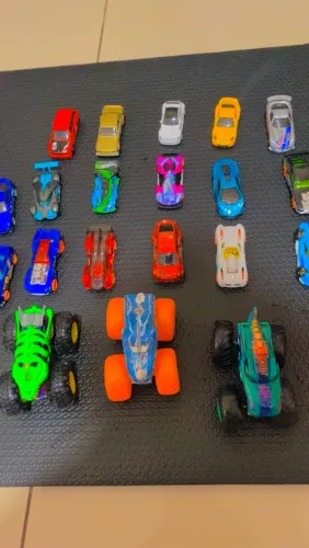 Carrinhos Hot Wheels