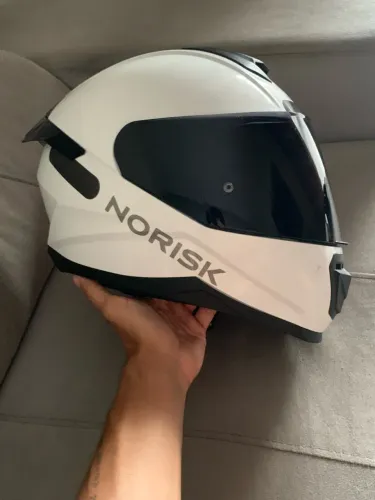 Vendo Capacete NORISK Razor Branco