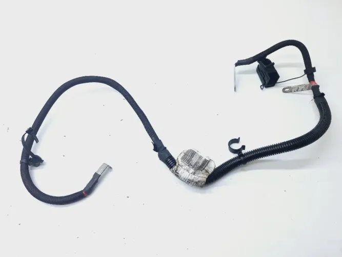 Cabo Positivo Bateria Fiat Toro 2.0t 2023 *