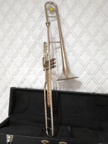 Trombone De Pistos Hoyden Sib Httb-25n Longo Niquelado