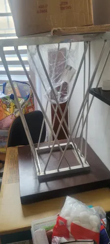 Pé para mesa com tampo de vidro