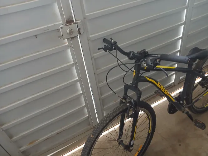 Vendo bicicleta aro 29 da caloi !