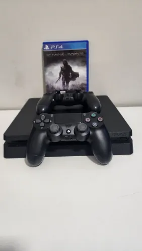 Ps4 Slim 1Tb + 2 Controles