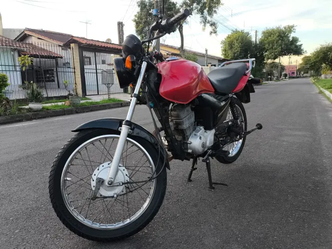 Honda CG 125 Fan KS 2012 Vermelha - Econômica e Bem Conservada