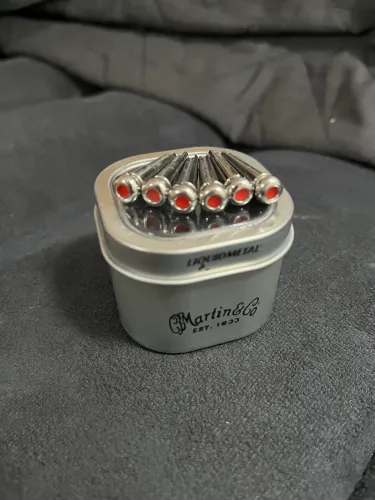 Martin Liquid Metal Bridge Pins - Pino para violão 