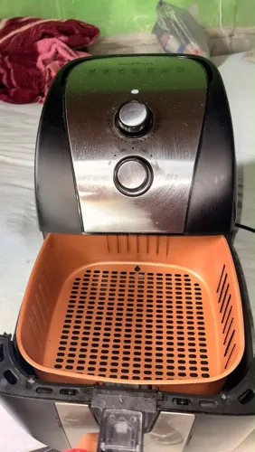 Vendo semi usado air fryer