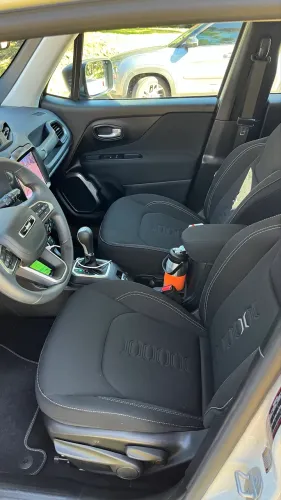 Jeep Renegade Altitude T270 1.3 TB Flex Aut. 2026