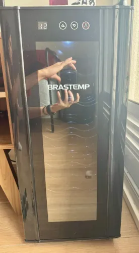 Adega Brastemp 10 Garrafas Touch Preta - Climatizada