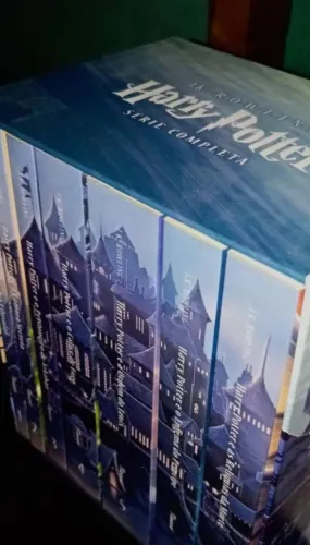 Vende-se Box de Livros do Harry Potter 