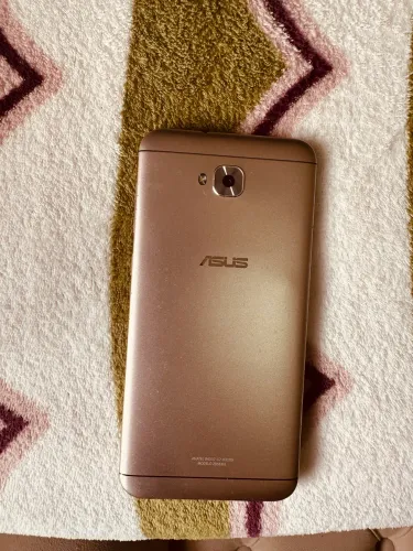 CELULAR ASUS SEMI NOVO