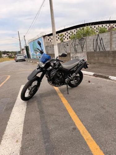 Vendo Yamaha XT 660 2008 - Cor Preta (Doc: Fantasia) | Impecável e Pronta para Rodar!