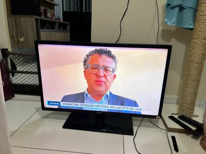 Televisão Samsung 32 polegadas 