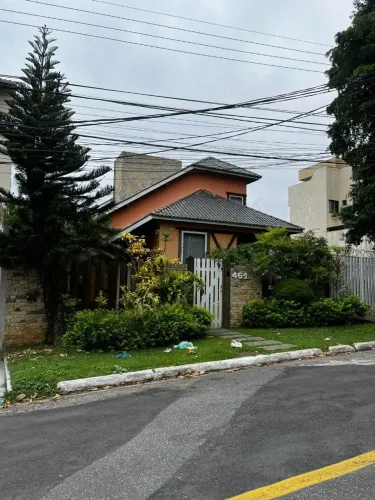 Casa com 4 dormitórios à venda, 314 m² por R$ 1.500.000,00 - Cancela Preta - Macaé/RJ