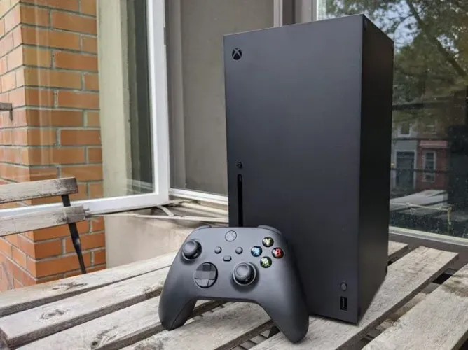 Xbox Series X + Controlhe