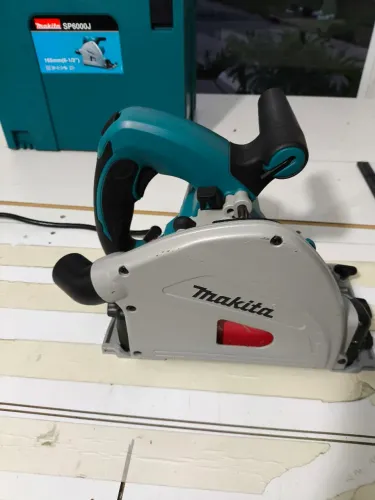 SERRA DE TRILHO MAKITA SP6000