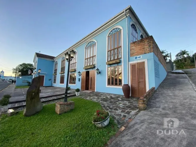 Sala comercial térrea com aproximadamente 200