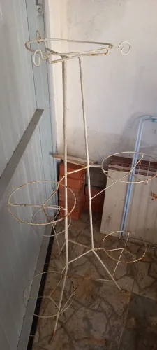 ESTANTE SUPORTE PARA VASOS DE PLANTAS