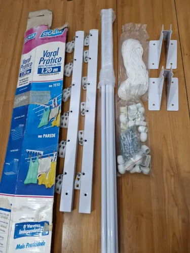 Varal de Teto e Parede Secalux em Aço, 1,2m, 6 varetass.