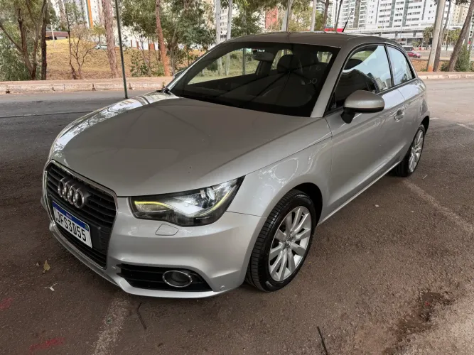 Audi A1 1.4 TFSI 122cv S-tronic 3P 2012