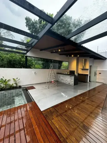 PASSAREDO, COM 3 SUÍTES S/ 1 MASTER,+ 1 QTO  ÁREA GOURMET, PISCINA, ARMÁRIOS E AR,