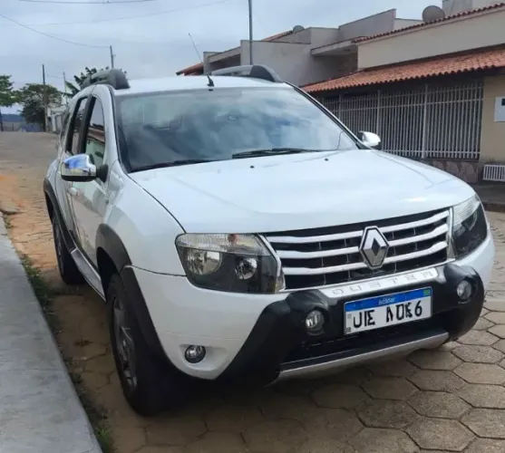 Renault Duster Dynamique 2.0 Hi-flex 16V Aut. 2014