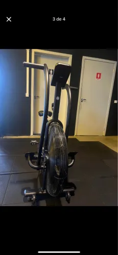 Air Bike Movement